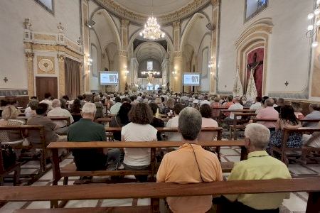 Joventut Antoniana celebra Sant Antoni de Pàdua amb una festa multitudinària i emotiva a Vila-real