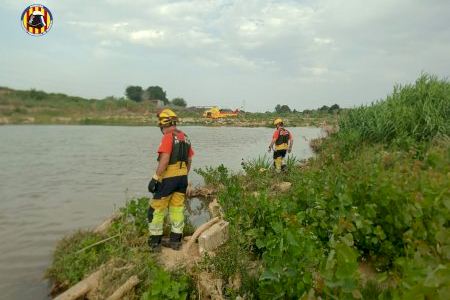 Búsqueda contrarreloj en el río Turia tras la desaparición de un bañista