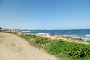 Una ruta entre playas, acantilados y yacimientos: descubre el nuevo sendero estrella de Alicante
