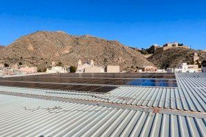 El Ayuntamiento de Orihuela ahorra más de 29.000 € en menos de un año gracias a la instalación de placas solares en edificios municipales