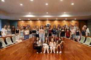 El Ayuntamiento de Torrent recibe a estudiantes de intercambio alemanes del IES Veles e Vents