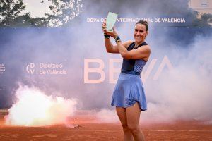 El bbva open internacional de Valencia corona a Nuria Parrizas como primera ganadora española del WTA 125 en su décima edición