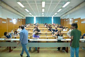Estas son las universidades valencianas con más estudiantes beneficiados por becas