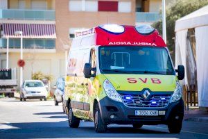 Un brutal choque acaba con la vida de un motorista y deja otro herido en Favara