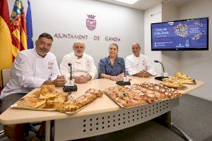Gandia celebra una nova edició de la promoció de les coques de Sant Joan amb un espai especial a la platja