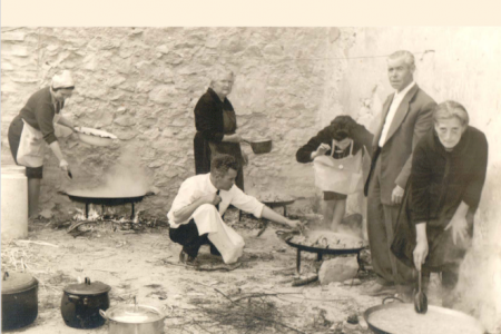 La Càtedra Carmencita d’Estudis del Sabor de la UA edita un receptari que arreplega els sabers culinaris de Castell de Castells