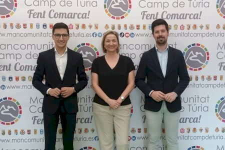 Más de 300 personas asisten a la primera feria de empleo comarcal de la construcción y el metal