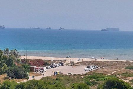 "Això no pot continuar": València alerta que l'obertura de comportes en l'Albufera posa en risc la qualitat del bany a les platges