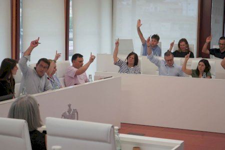 El Pleno de Ontinyent aprueba la renovación del convenio de la oficina Siroco y reclama en la Generalitat una mayor dotación económica