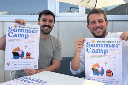 Petrer presenta “Summer Camp 2025”, una escuela de verano gratuita para fomentar el espíritu emprendedor entre adolescentes