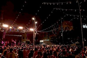 Les revetles més esperades de les Fogueres d'Alacant: dates, horaris i on viure la festa fins a l'alba