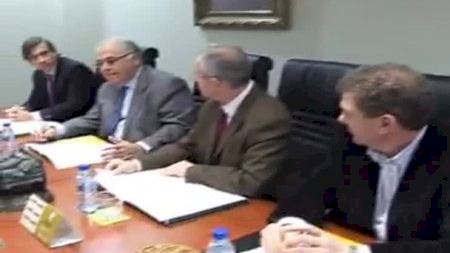 Cotino con representantes de AVA-ASAJA