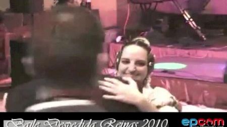 Fallas 2010 - Baile despedida Reinas Falleras - Baile