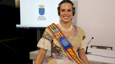 Elena Pastor: "Venimos a FITUR para que todo el mundo conozca la fiesta más bonita de Burriana"