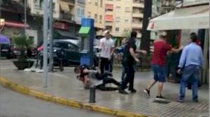 La Policia intervé en una baralla a les portes d'un bar a Gandia