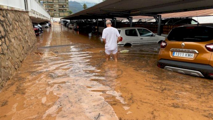 Monumental tromba de agua en Benicàssim