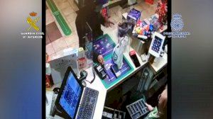 Brutal robatori a mà armada en una gasolinera de Sant Vicent del Raspeig