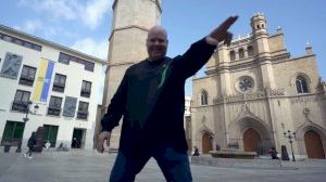 Castelló arranca las fiestas de la Magdalena al ritmo de la Macarena Castelló arranca las fiestas de la Magdalena al ritmo de la Macarena