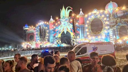 Un muerto y 17 heridos en el Medusa Festival al caer parte del escenario por fuertes rachas de viento