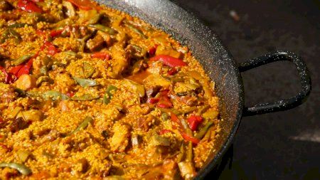 Onda toma la calle en el día de las paellas de la Fira más esperada