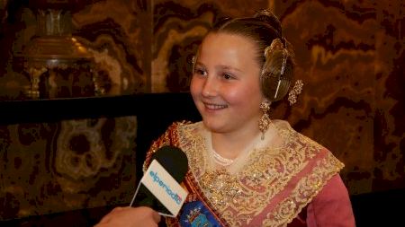 Maria Olivas, Reina Fallera Infantil de Burriana: "Quien vive las Fallas, repite"
