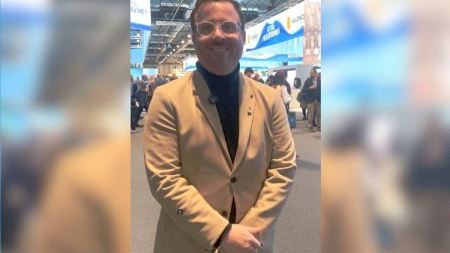 Latorre: “En Nules hemos aprovechado la buena recepción de la ‘Nuleta’ en el mercado para promocionarla en Fitur”