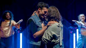 SALTA! El musical dels grans èxits dels 80 i 90 arriba a Port de Sagunt amb descompte exclusiu