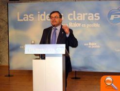 El Partido Popular pide el voto para Mariano Rajoy en su mitin celebrado en el Centre Municipal de Cultura La Mercé - (foto 4)