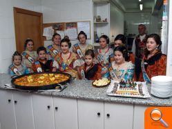 Una comida entrañable para la tercera edad - (foto 3) Una comida entrañable para la tercera edad - (foto 3)