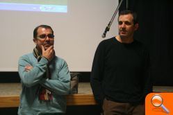 El Cinema a l’Escola comienza en Burjassot con la visita de Joan Llobell, guionista del documental sobre Jaume I