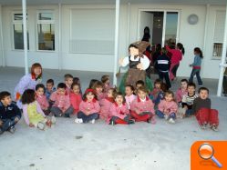 Alumnos de infantil de los colegios Cardenal Tarancón y Novenes de Calatrava celebran la fiesta de otoño - (foto 2) Alumnos de infantil de los colegios Cardenal Tarancón y Novenes de Calatrava celebran la fiesta de otoño - (foto 2)
