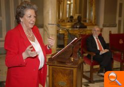 El Ayuntamiento publica la obra ‘Tiempos Modernos’, un “Aperitivo a la Conmemoración del Centenario de la Exposición Regional de 1909” - (foto 2)