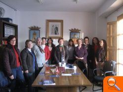 Isonomía se reúne con las mujeres de Chóvar, Vistabella del Maestrat y Vilafamés - (foto 2)