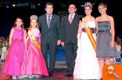 Rosa García Fenoll y María Marcet Montero, reinas mayores de las Fiestas Patronales 2009