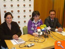 25 mujeres de Petrer disfrutan del taller de autoestima ‘Arte-quererse’ - (foto 2)