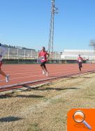 Miriam Monfort vuelve a demostrar su calidad en el autonómico de  atletismo de aire libre - (foto 2)