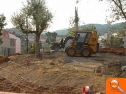 El PP denuncia "18 meses de retrasos y un sobrecoste oculto en el Parque de la Cerámica de Onda"