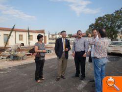 Aparici visita las obras del Centro Provincial de Energías Renovables