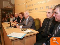 Una sarga del siglo XIX que representa a la Sagrada Familia con San Juanito completa la oferta pictórica en la Basílica del Lledó - (foto 2)