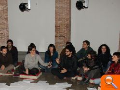 “El mal menor” y “Mi camiseta, sus zapatillas, tus vaqueros” serán las producciones propias del festival VEO 2010 - (foto 2)