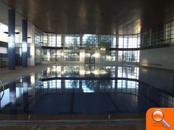 La  piscina  vuelve a ser objeto de actos vandálicos mientras finalizan las obras para su  reapertura - (foto 2)