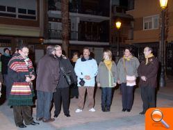 Las comisiones falleras de Manises celebran San Valentín con la tradicional Nit d’Albaes - (foto 2)
