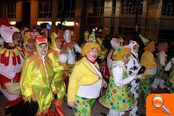 Las calles del casco antiguo de Torrent acogen la celebración del carnaval - (foto 5)