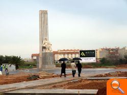 El alcalde visita las obras del jardín Jaume I - (foto 2)