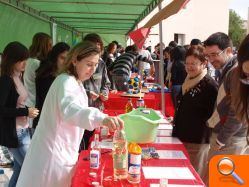 La VI Feria de Medio Ambiente expone en más de treinta talleres con trucos para reciclar y reducir el consumo de energía - (foto 2) La VI Feria de Medio Ambiente expone en más de treinta talleres con trucos para reciclar y reducir el consumo de energía - (foto 2)