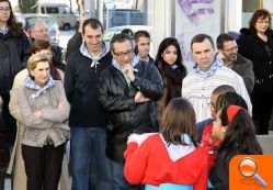 Los alumnos del colegio Santa Cruz de Mislata plantan una falla con vida propia - (foto 2) Los alumnos del colegio Santa Cruz de Mislata plantan una falla con vida propia - (foto 2)