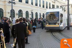 Las comisiones falleras contratan 110 tranvías para realizar 14.000 viajes y desplazarse a la Ofrenda de Flores - (foto 2)