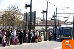 Las comisiones falleras contratan 110 tranvías para realizar 14.000 viajes y desplazarse a la Ofrenda de Flores - (foto 3)