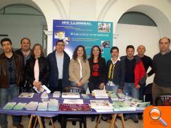 Burriana facilita la orientación formativa y profesional a los alumnos de ESO en la primera Fira de l’Estudiant - (foto 5) Burriana facilita la orientación formativa y profesional a los alumnos de ESO en la primera Fira de l’Estudiant - (foto 5)