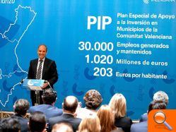 Camps defiende el modelo productivo valenciano para ser los primeros en salir de la crisis - (foto 2)